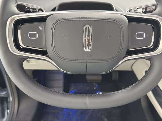 New 2026 Lincoln Nautilus Premier AWD/4WD image 8