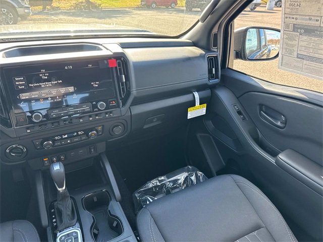 New 2026 Nissan Frontier SV image 18