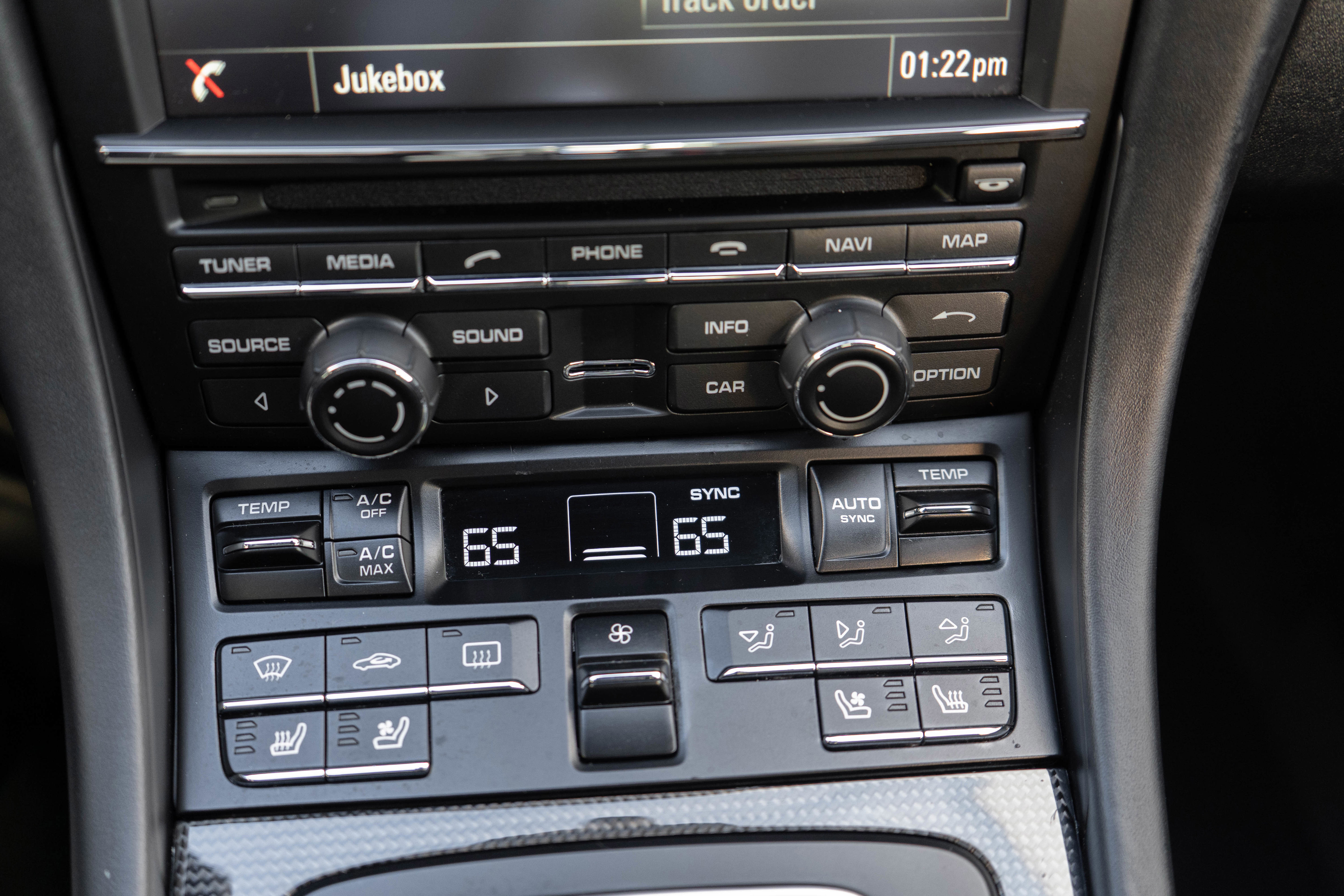 Used 2014 Porsche 911 Turbo S image 20