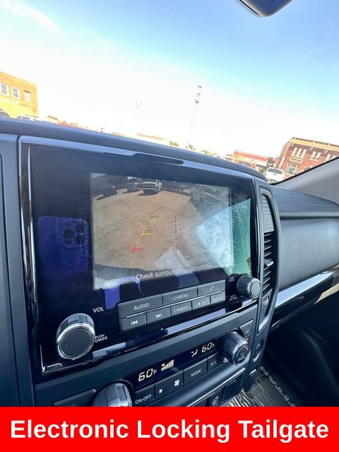 Certified 2024 Nissan Titan SV w/ SV Convenience Package RWD image 16