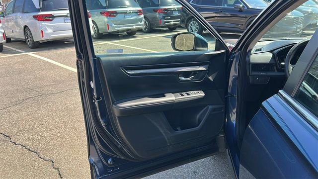 Used 2024 Honda CR-V LX image 8
