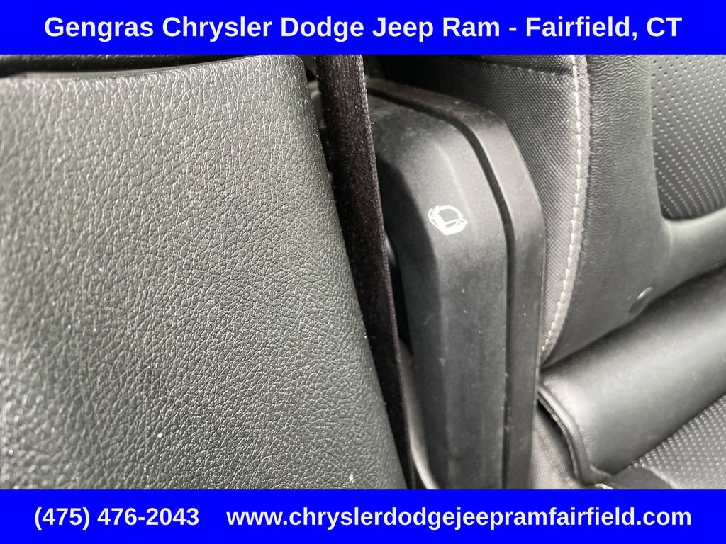 Used 2023 Jeep Grand Cherokee Limited w/ Luxury Tech Group II AWD/4WD image 23