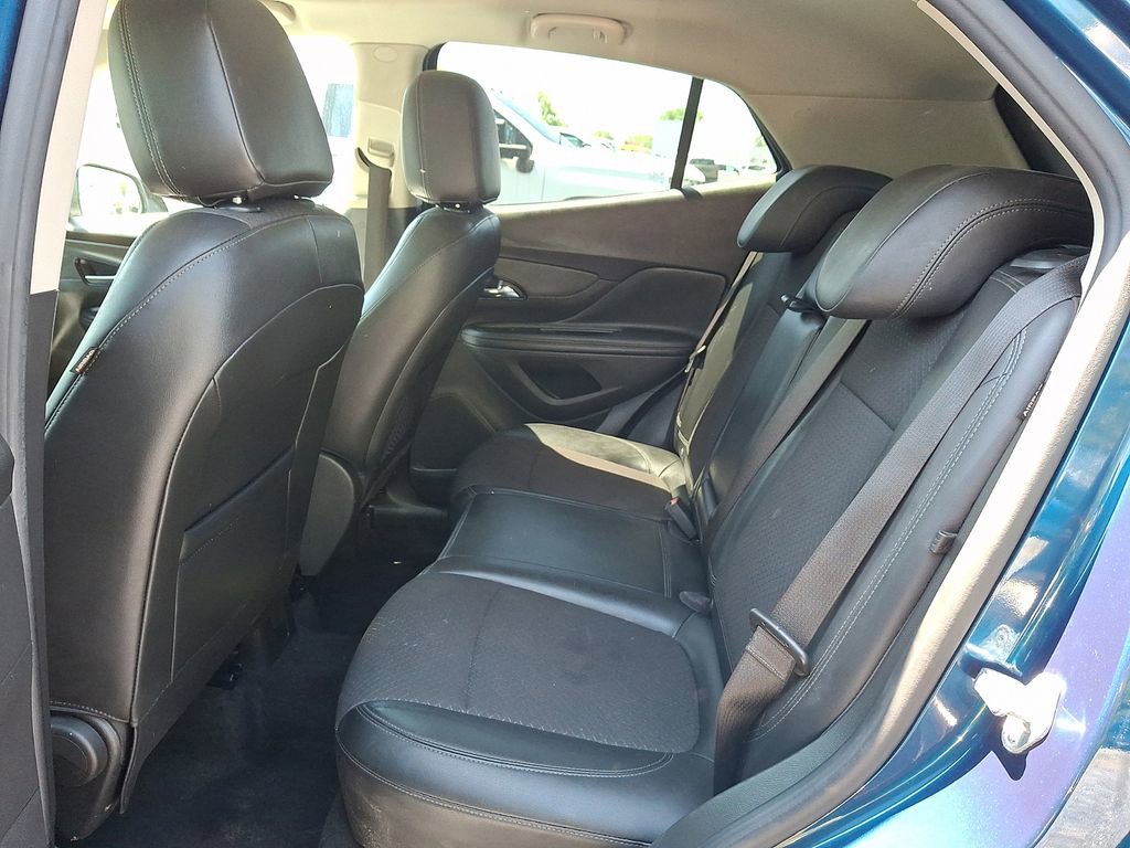 Used 2020 Buick Encore Preferred FWD image 12