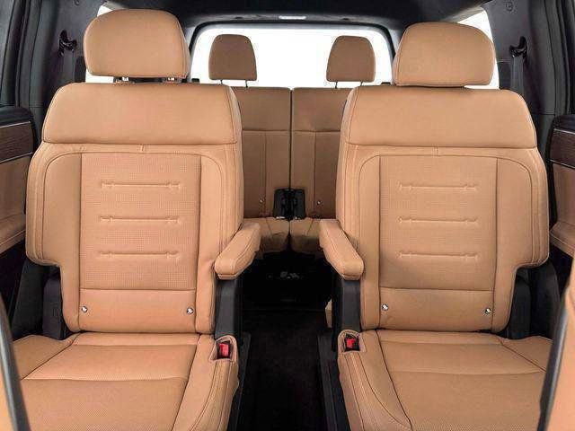 New 2026 Hyundai Santa Fe Calligraphy FWD image 25