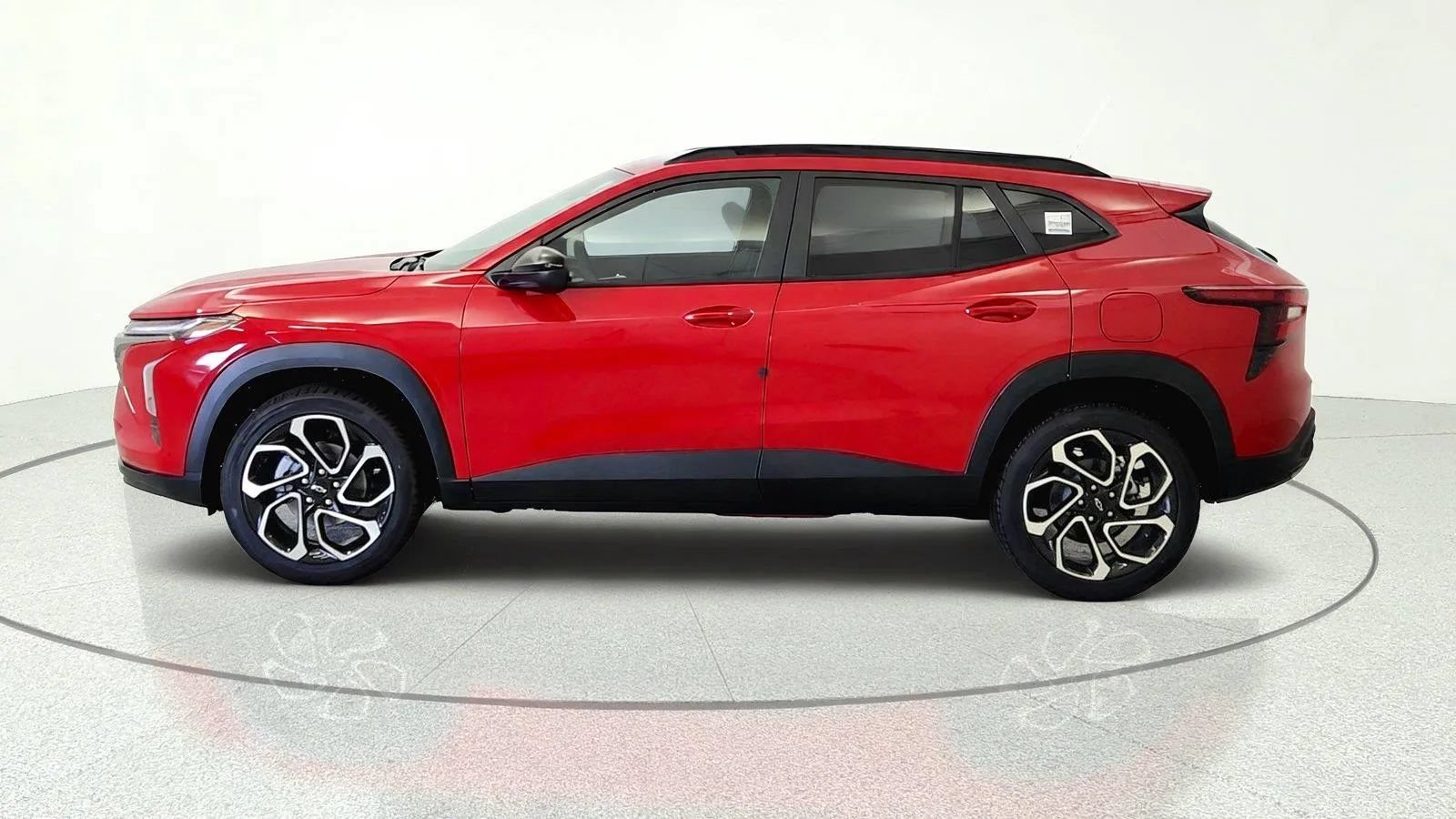 New 2026 Chevrolet Trax RS w/ Driver Confidence Package FWD image 5