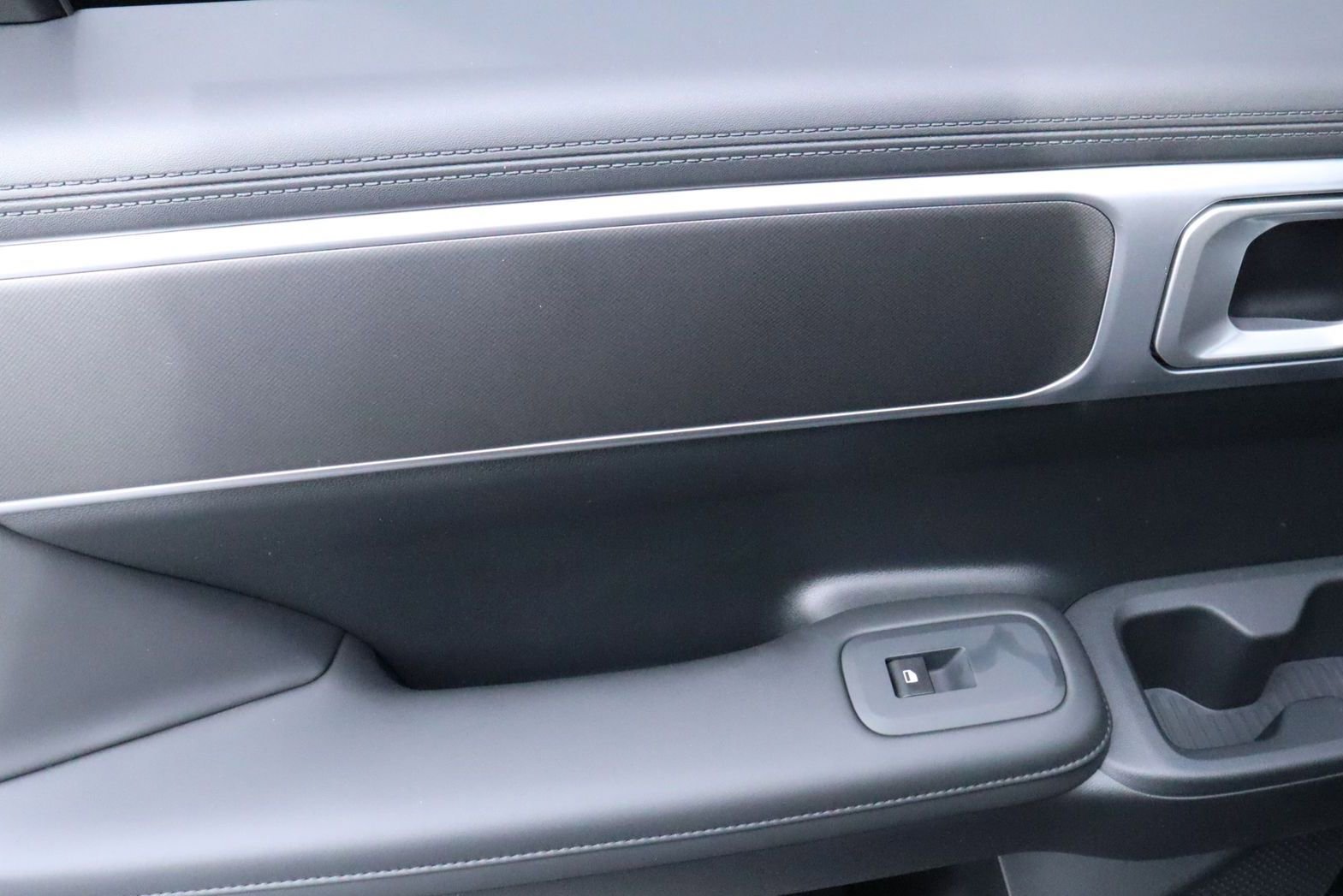 New 2026 Hyundai Santa Fe XRT image 23