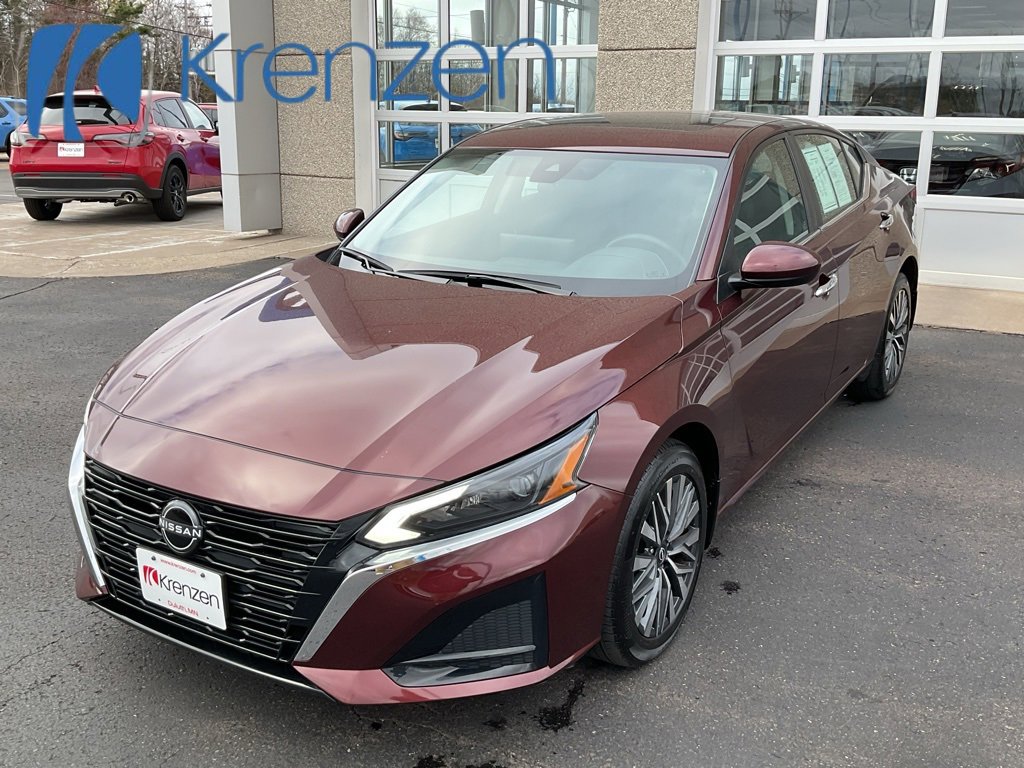 Used 2023 Nissan Altima 2.5 SV w/ SV Premium Package