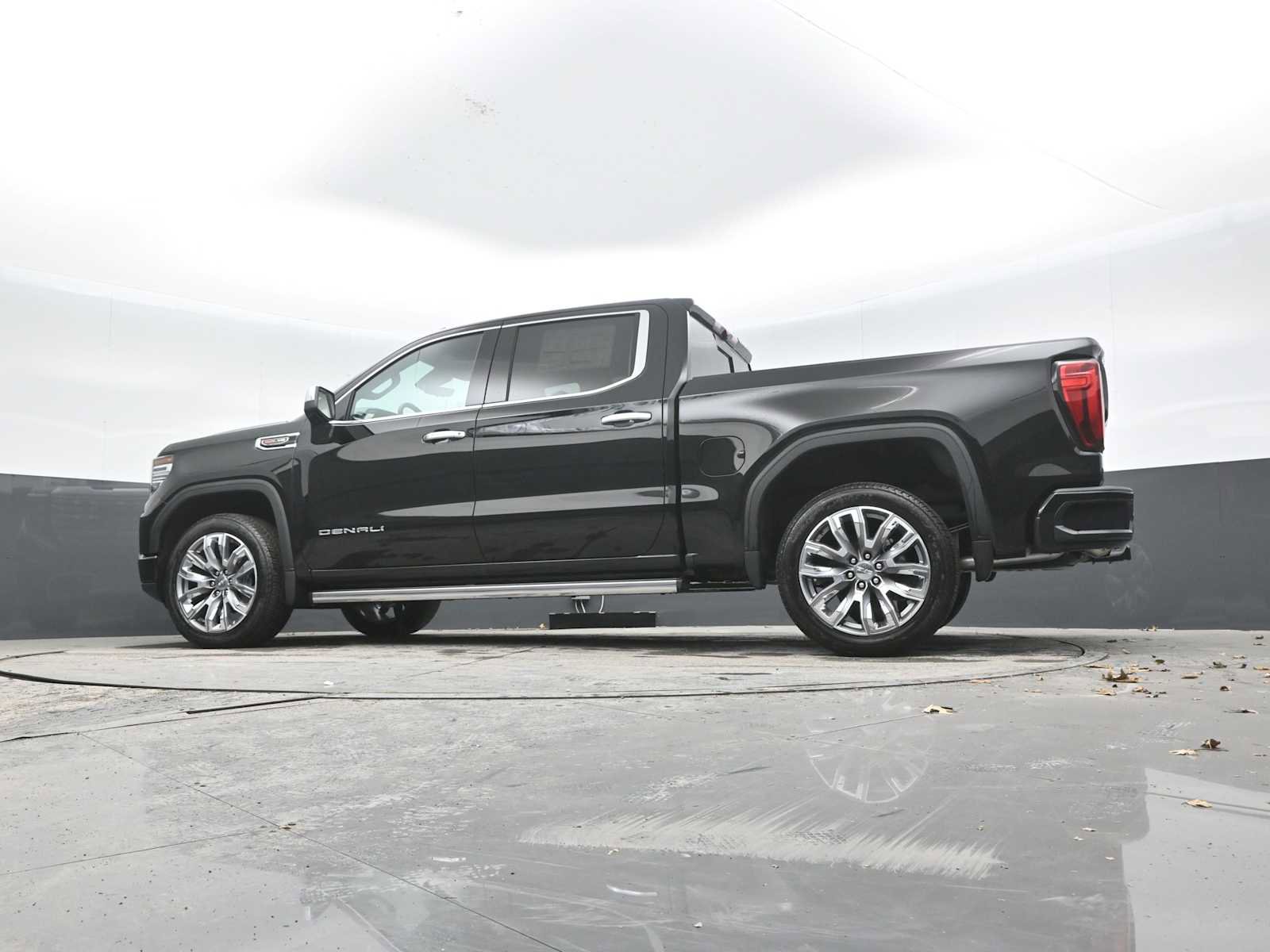 New 2026 GMC Sierra 1500 Denali w/ Denali Reserve Package image 41