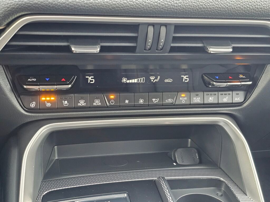 New 2026 MAZDA CX-90 Plug-In Hybrid w/ Preferred image 17