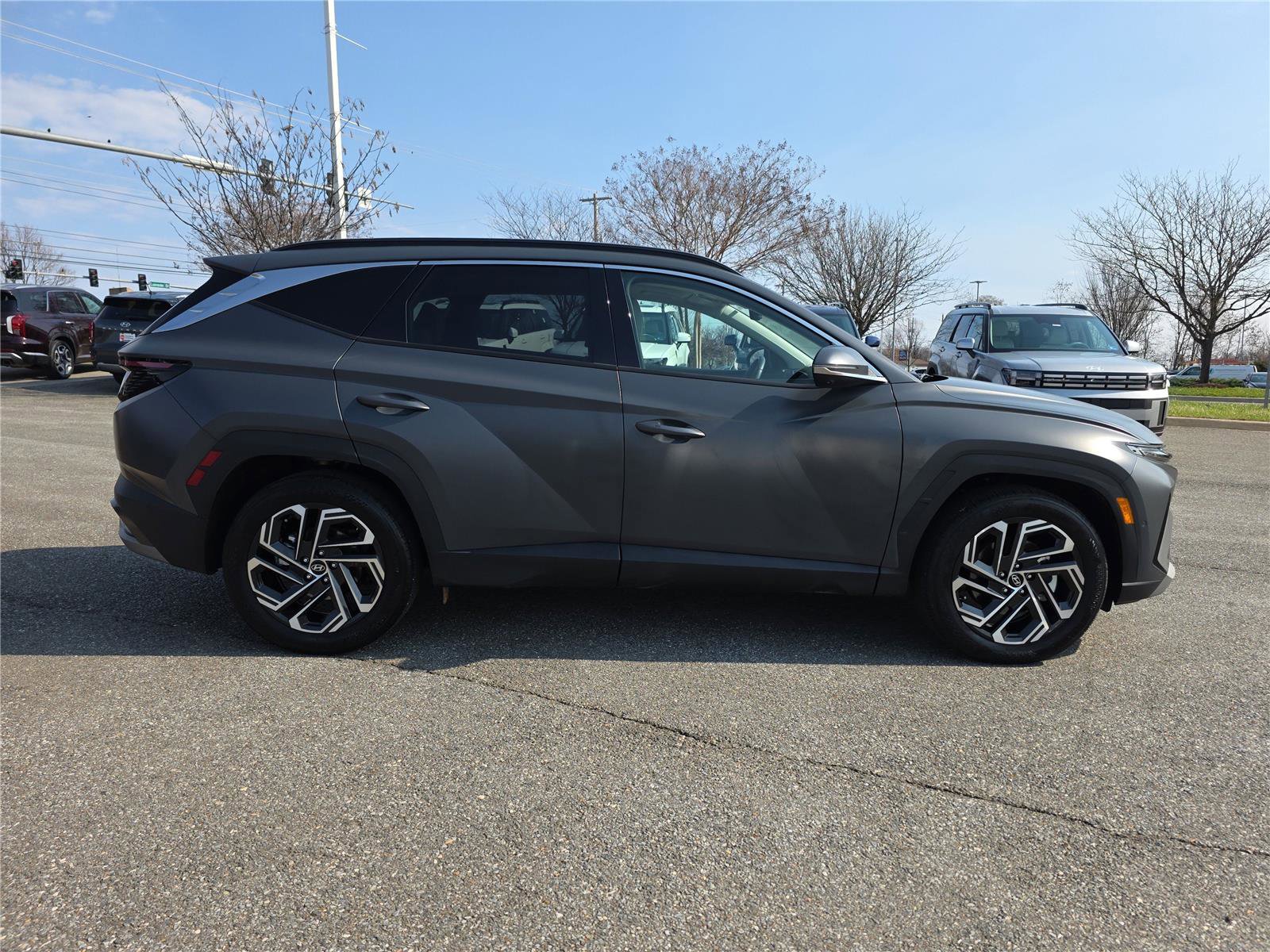 Certified 2025 Hyundai Tucson Limited image 3