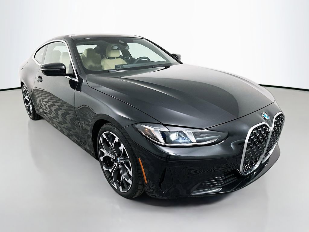 Used 2025 BMW 430i Coupe w/ Convenience Package image 3