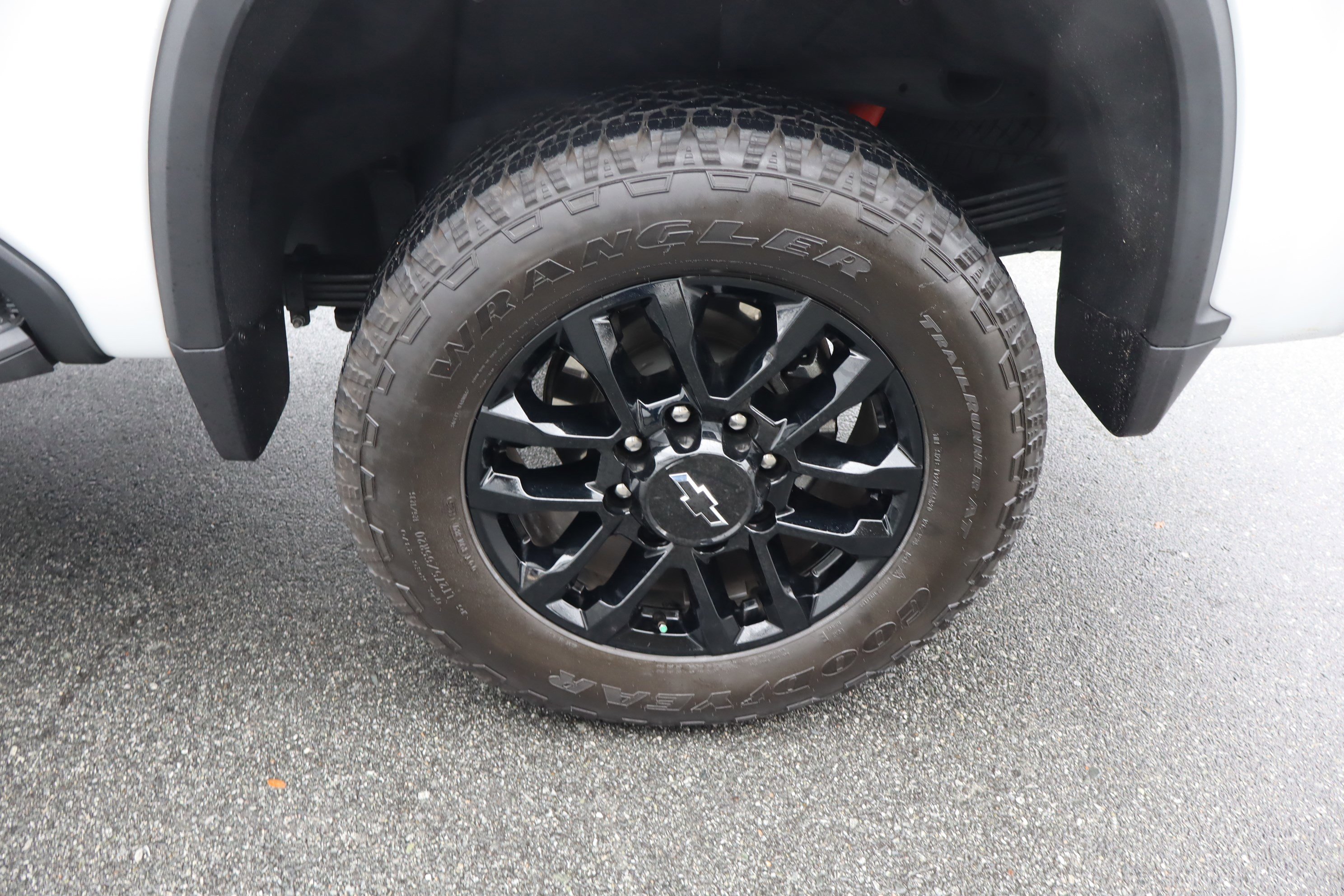 Used 2025 Chevrolet Silverado 2500 LT w/ Trail Boss Package image 40