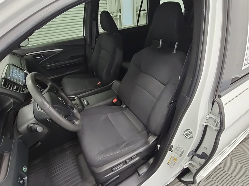 Used 2022 Honda Pilot Sport image 27