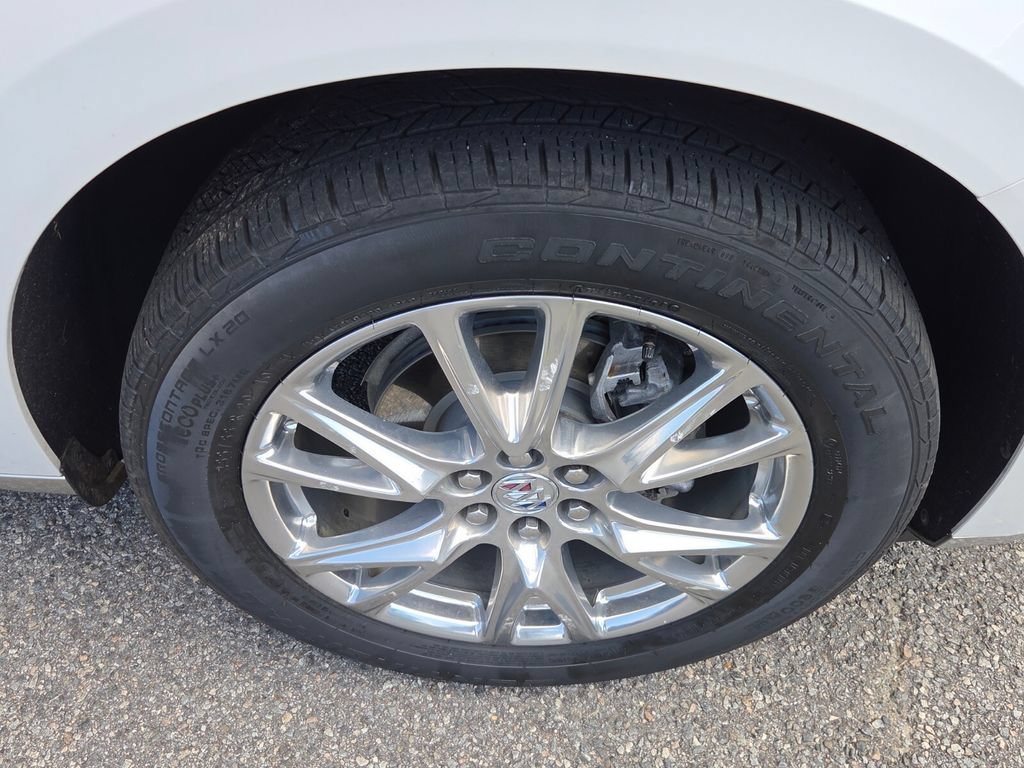 Used 2023 Buick Enclave Essence w/ Experience Buick Package FWD image 15
