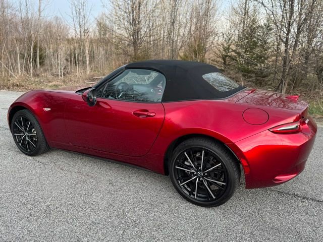 Used 2025 MAZDA MX-5 Miata Grand Touring image 8