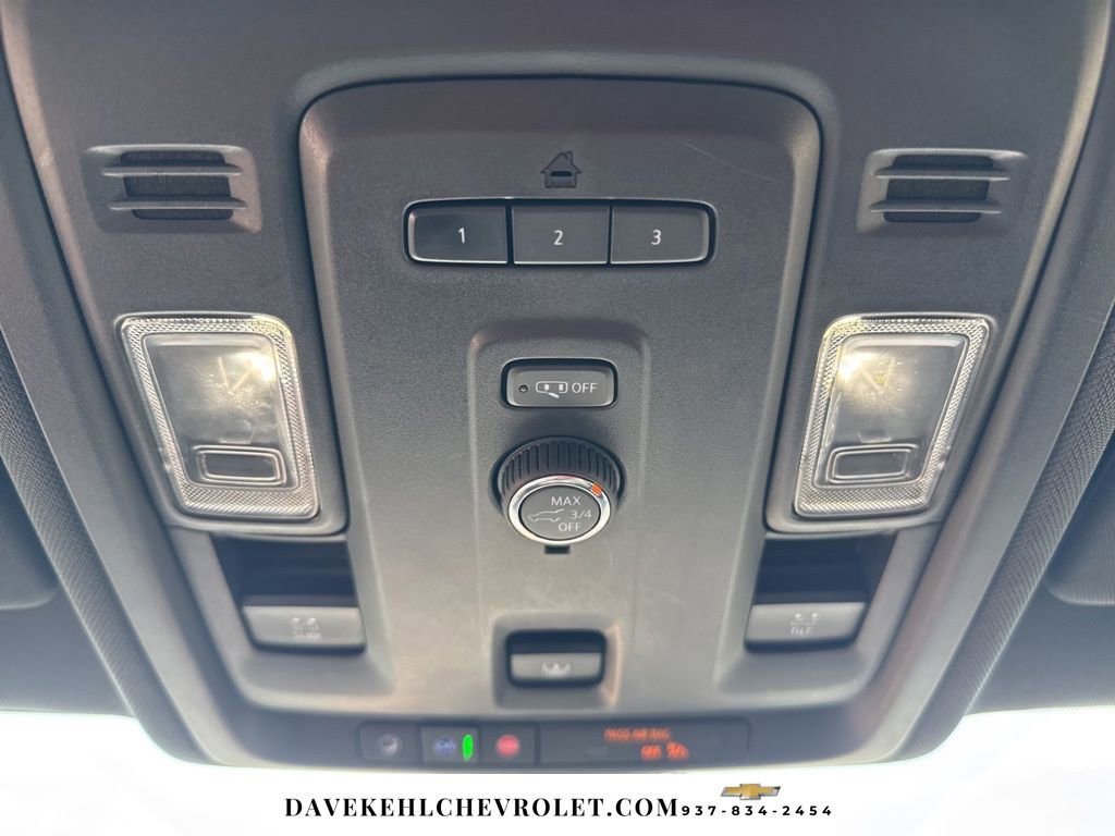 Used 2021 Chevrolet Suburban RST image 13