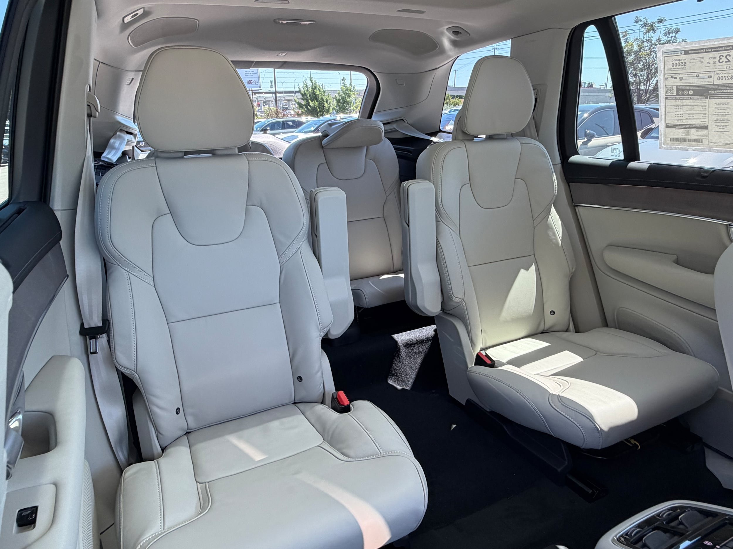 New 2026 Volvo XC90 B6 Ultra w/ Protection Package Premier AWD/4WD image 10