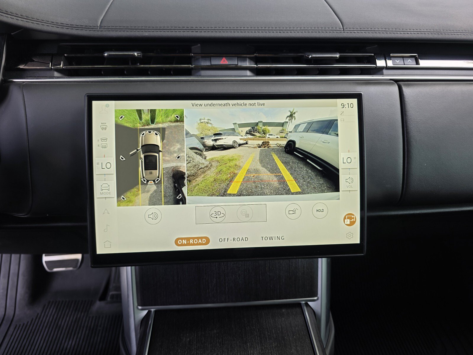 Certified 2025 Land Rover Range Rover SE AWD/4WD image 20