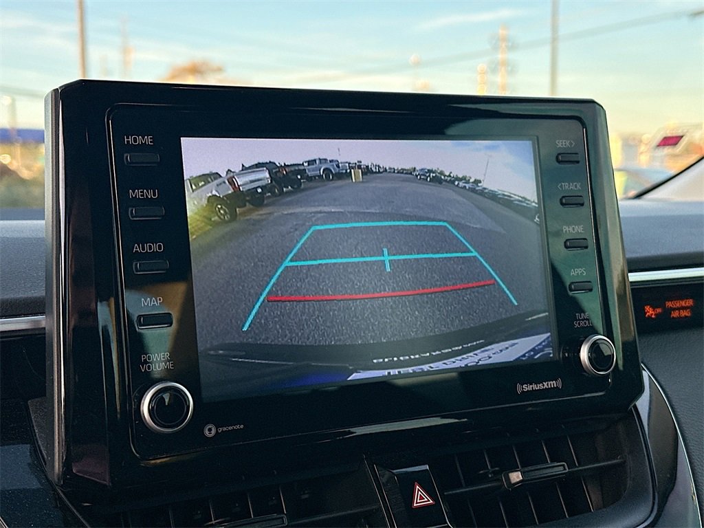 Used 2022 Toyota Corolla LE image 23