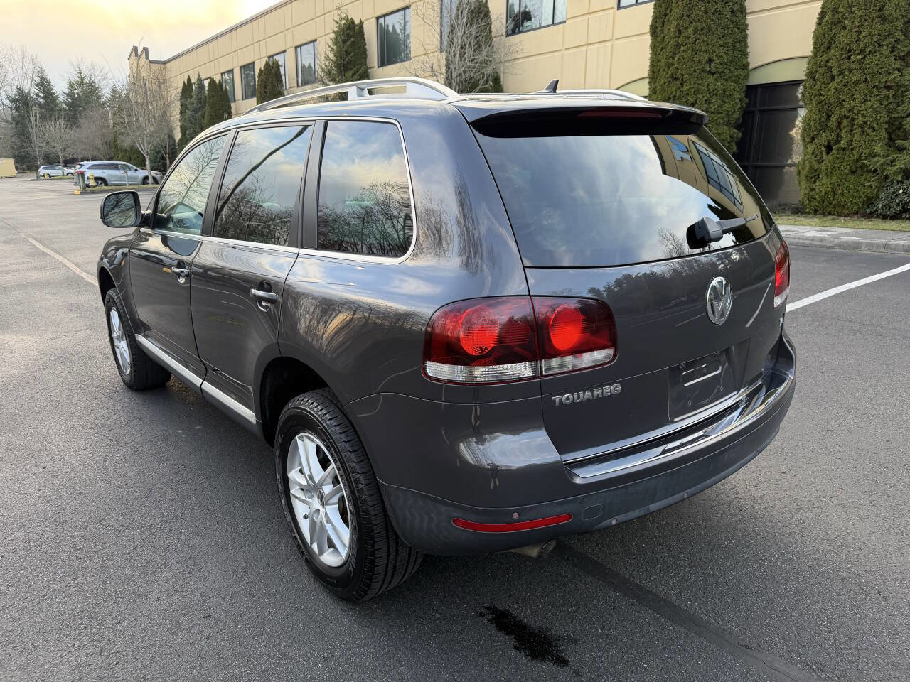 Used 2008 Volkswagen Touareg V6 image 7