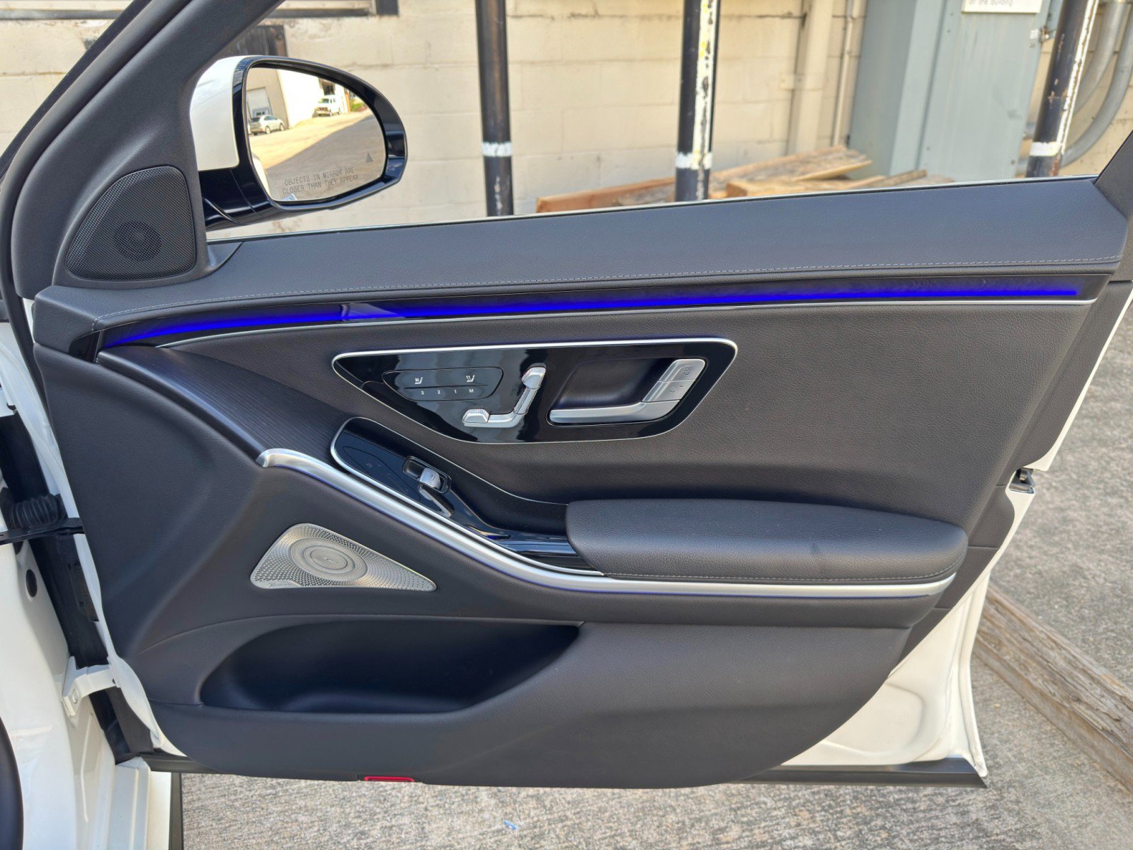 Used 2023 Mercedes-Benz S 500 4MATIC w/ AMG Line image 52