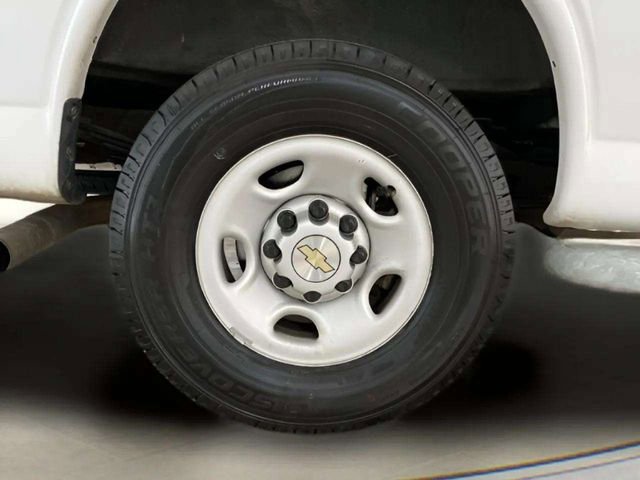 Used 2023 Chevrolet Express 2500 w/ Driver Convenience Package image 72