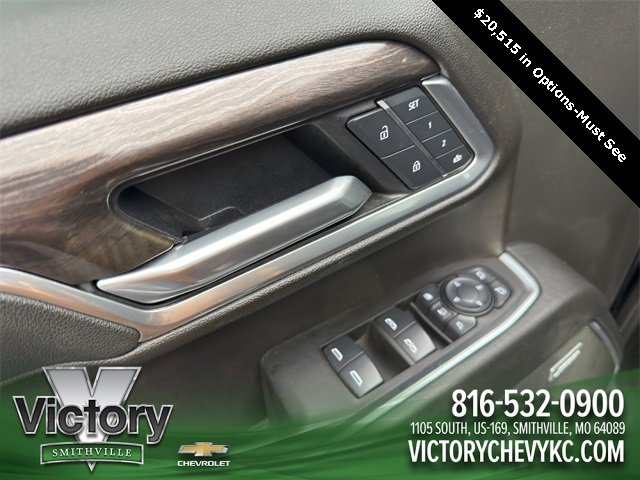 Used 2025 Chevrolet Silverado 2500 LTZ w/ Z71 Chrome Sport Edition image 12