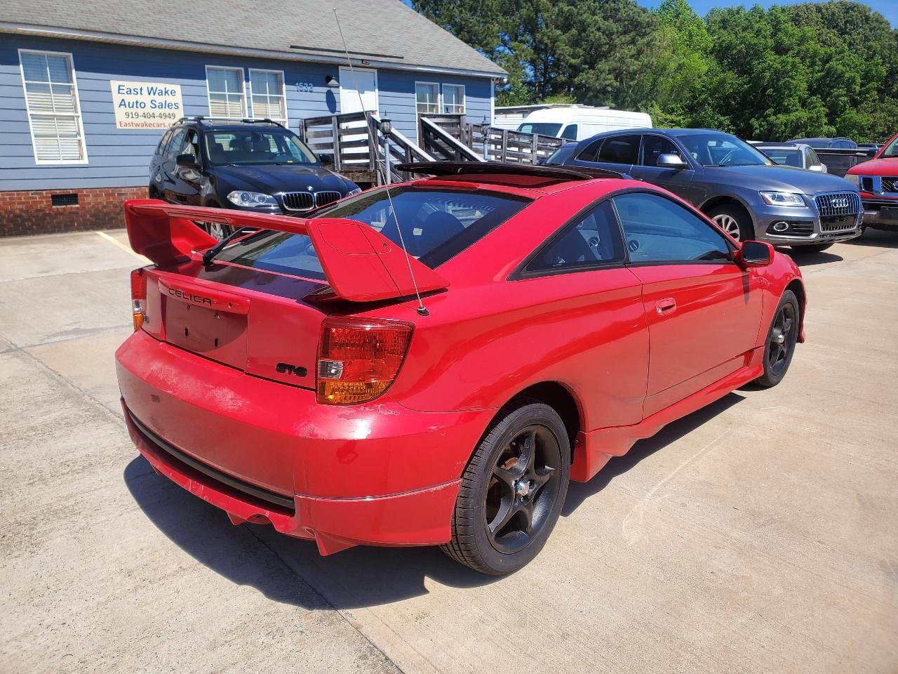 Used 2002 Toyota Celica GT-S FWD image 8