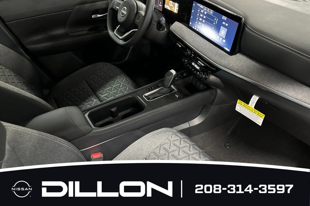New 2026 Nissan Kicks SV w/ Cold Weather Package AWD/4WD image 17