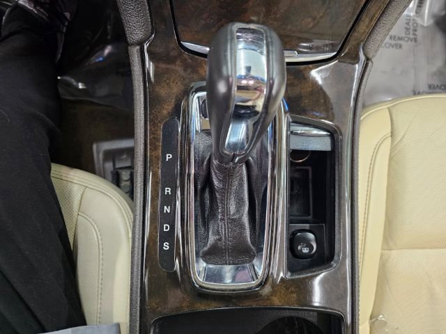 Used 2014 Lincoln MKS AWD w/ Equipment Group 101A image 20