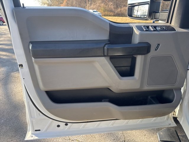 Used 2019 Ford F250 XL w/ Power Equipment Group image 14