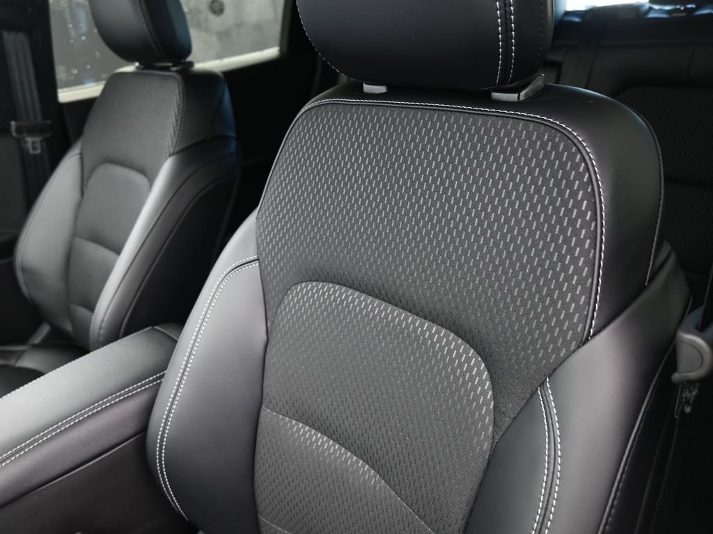 New 2026 Ford Escape Base w/ Class II Trailer Tow Package image 18