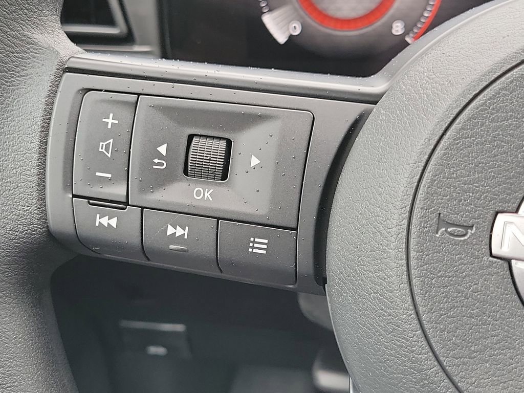 New 2026 Nissan Kicks SV w/ Charging Package FWD image 25