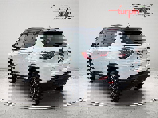 New 2026 Jeep Compass Trailhawk w/ Sun, Sound & Navigation Group image 3