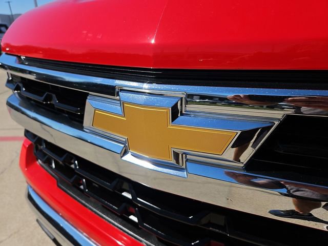 Used 2025 Chevrolet Silverado 1500 LT RWD image 29