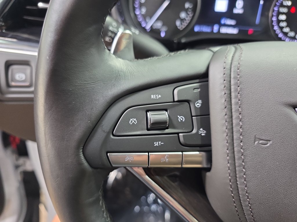 Used 2024 Cadillac XT6 Sport w/ Platinum Package AWD/4WD image 19