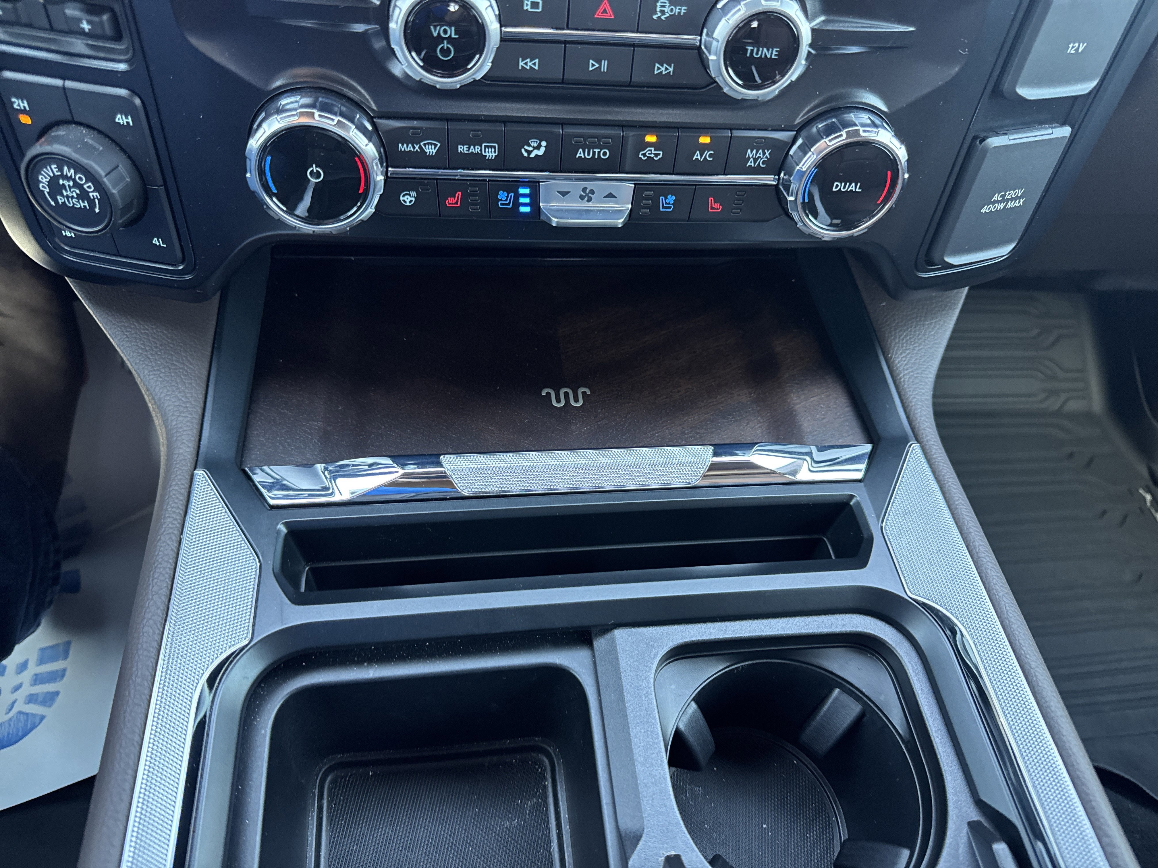 New 2025 Ford F250 King Ranch w/ Tremor Off-Road Package image 31