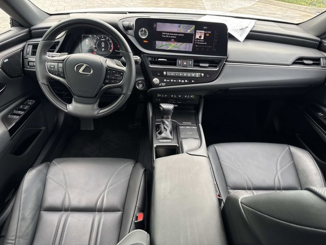 Used 2022 Lexus ES 350 Ultra Luxury image 25