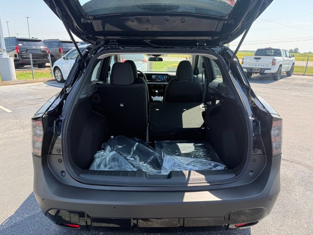 New 2026 Nissan Kicks S FWD image 32