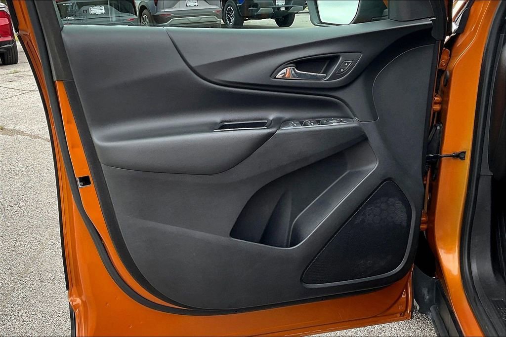 Used 2019 Chevrolet Equinox LT FWD image 18