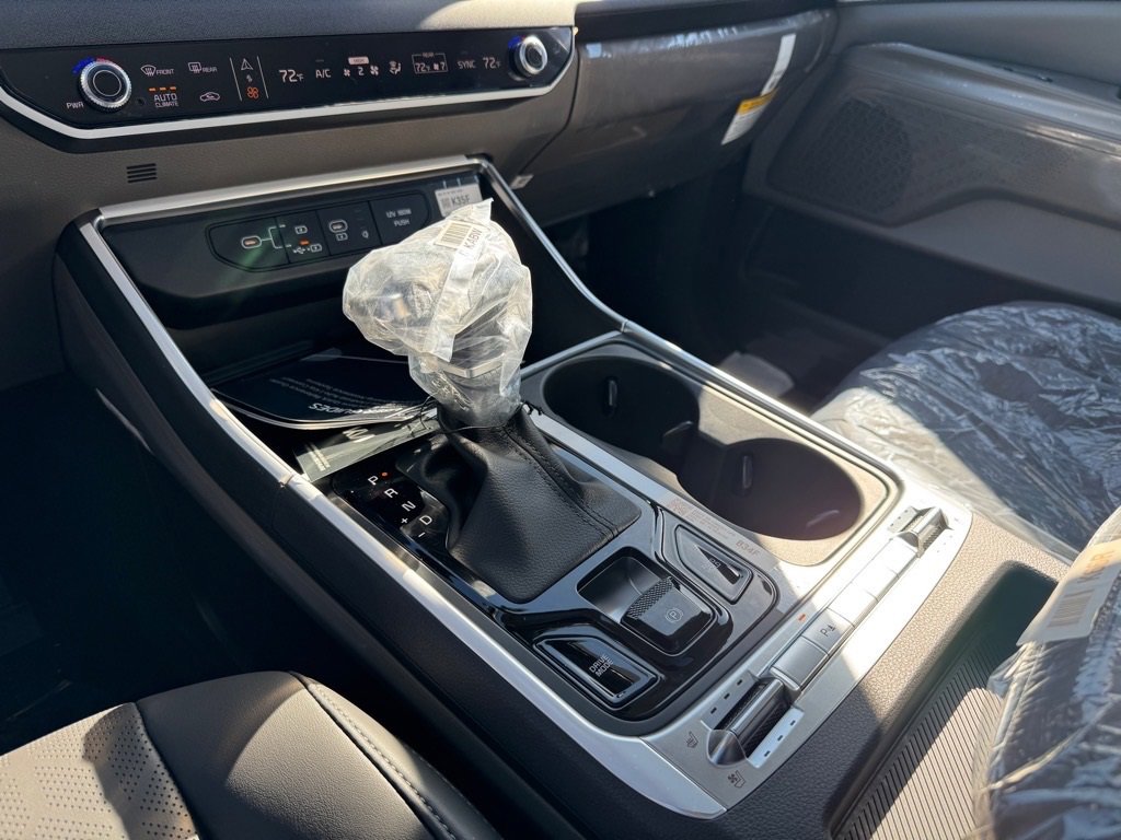 New 2026 Kia Carnival SX image 16