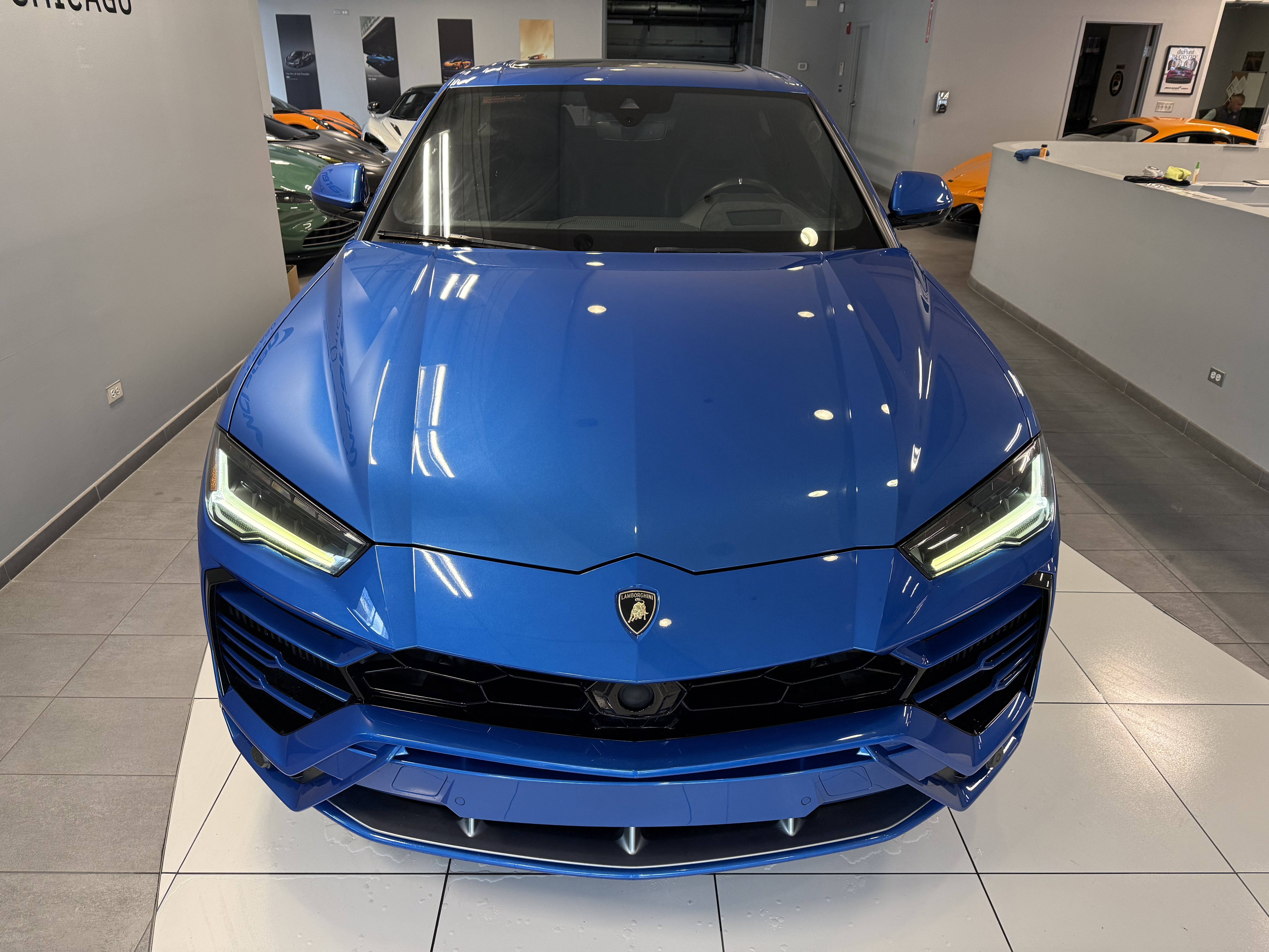Used 2020 Lamborghini Urus image 8
