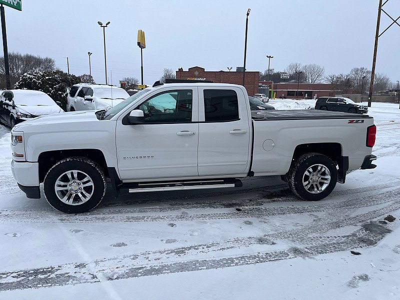 Used 2017 Chevrolet Silverado 1500 LT w/ All Star Edition image 5