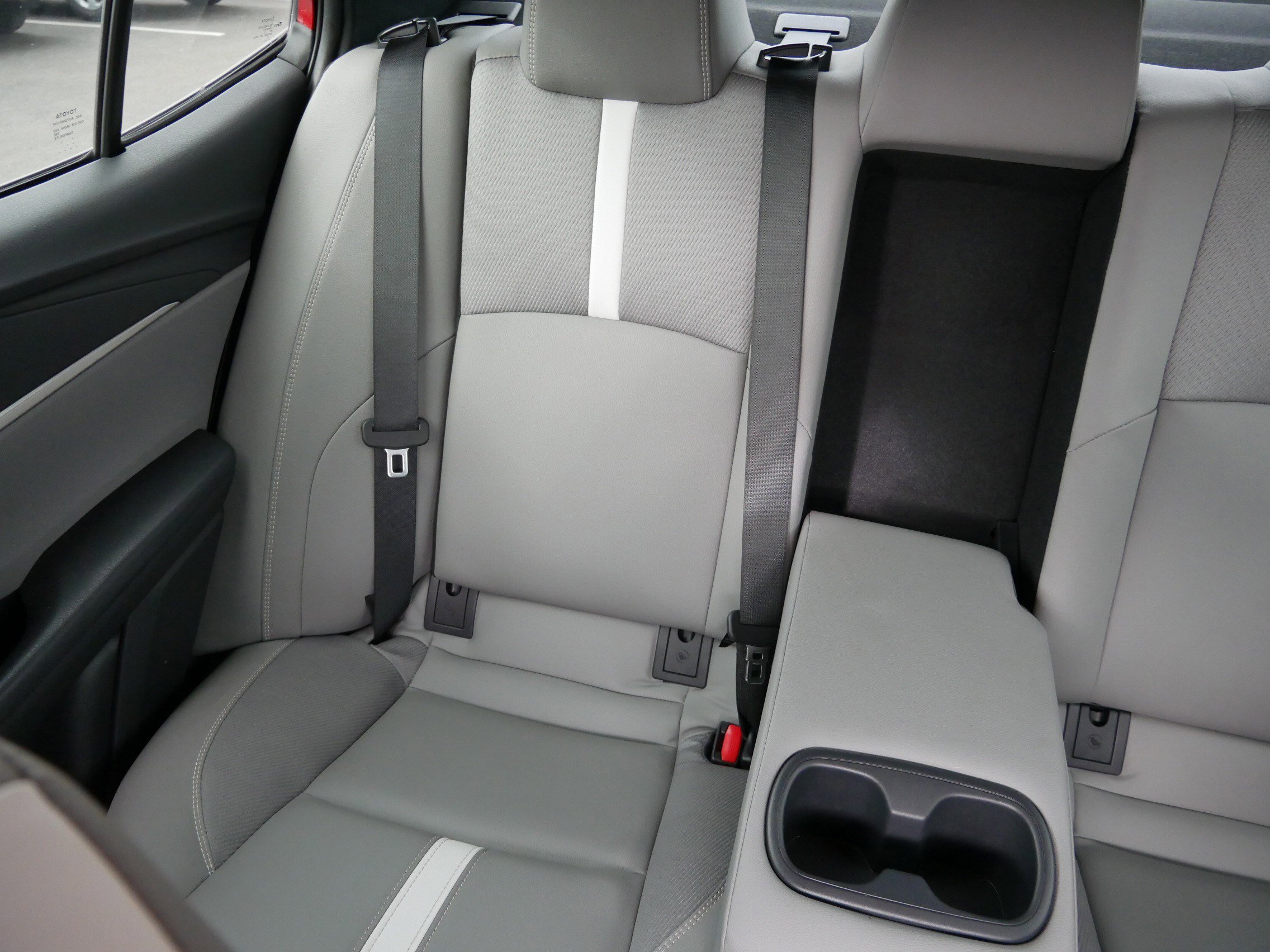 Certified 2025 Toyota Camry SE w/ Convenience Package image 12