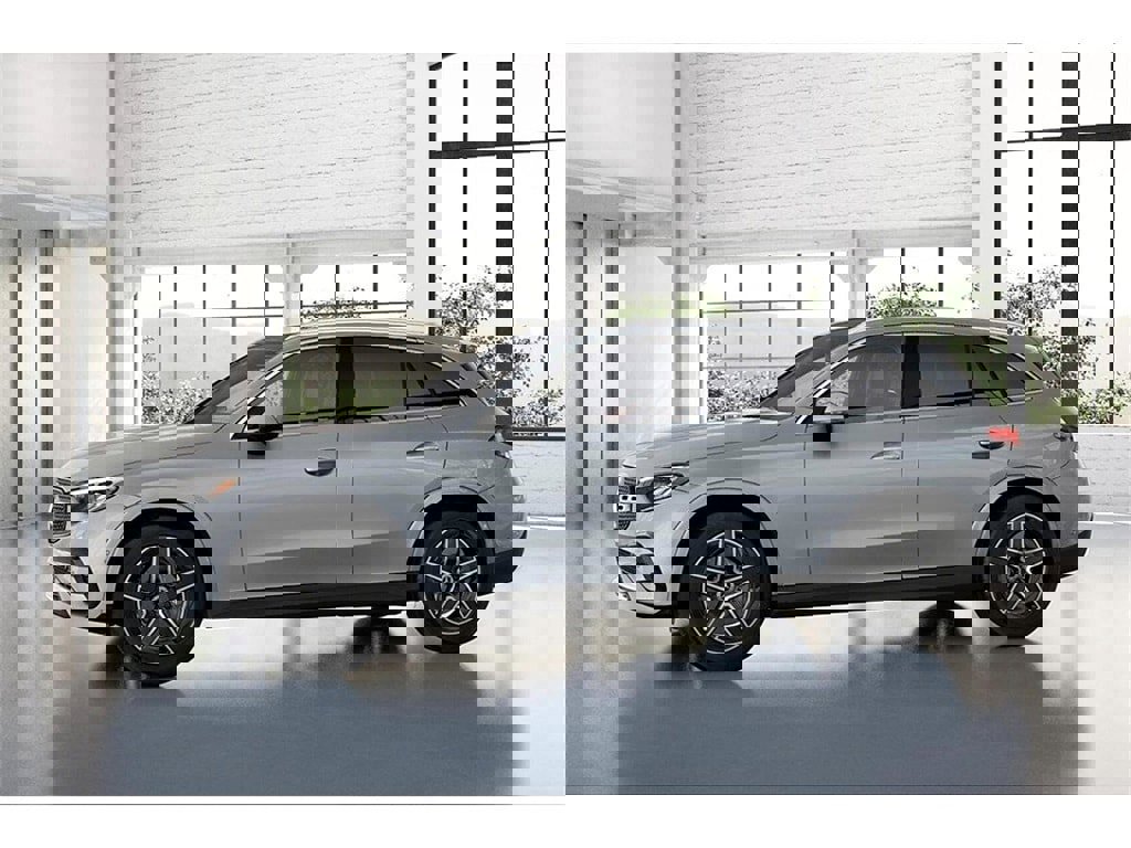 New 2026 Mercedes-Benz GLC 300 4MATIC image 36