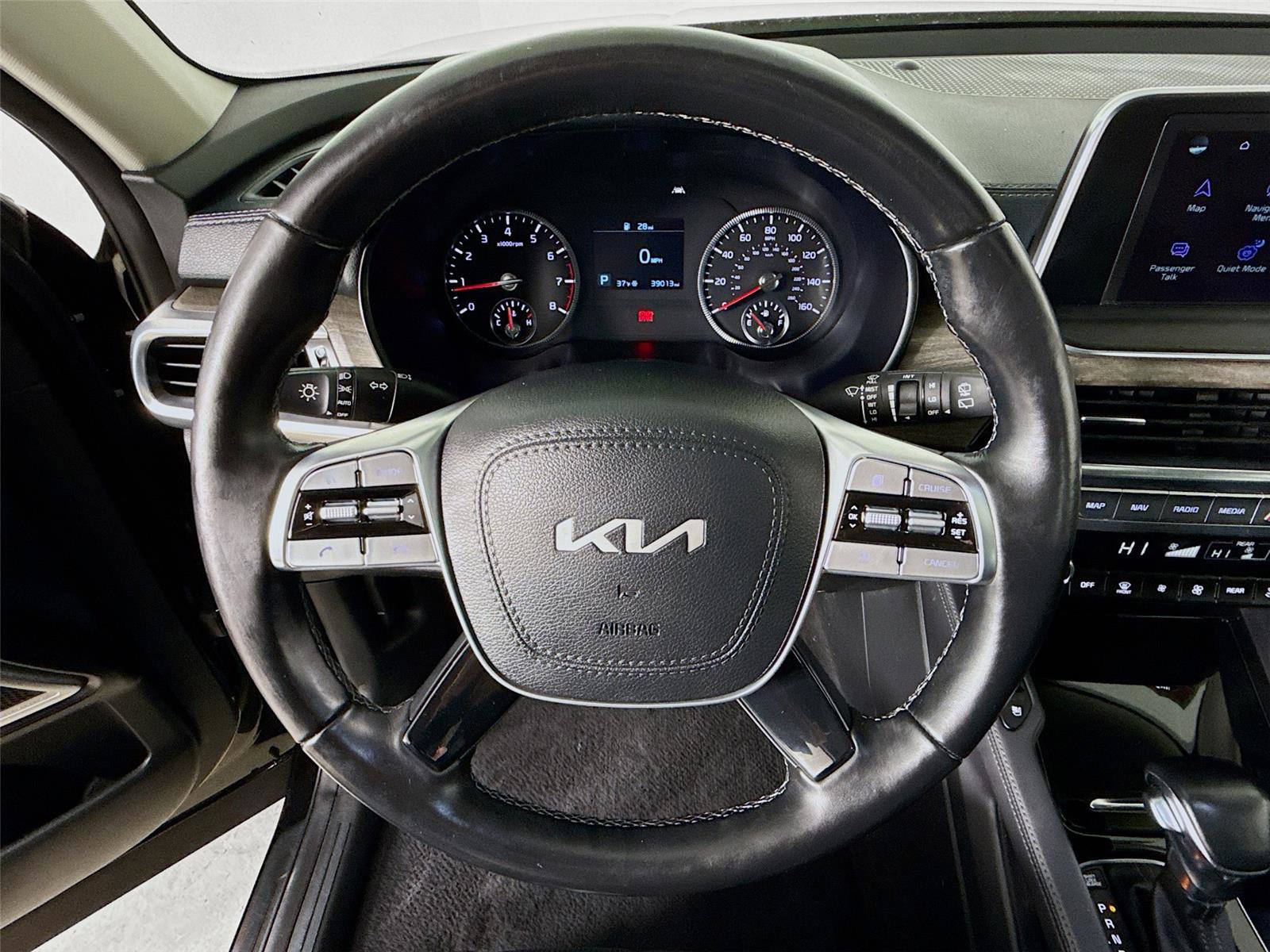 Used 2022 Kia Telluride EX w/ EX Premium Package image 12
