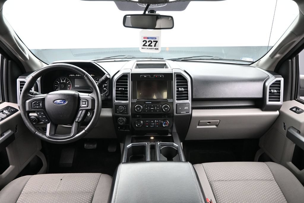 Used 2016 Ford F150 XLT w/ Equipment Group 302A Luxury AWD/4WD image 20