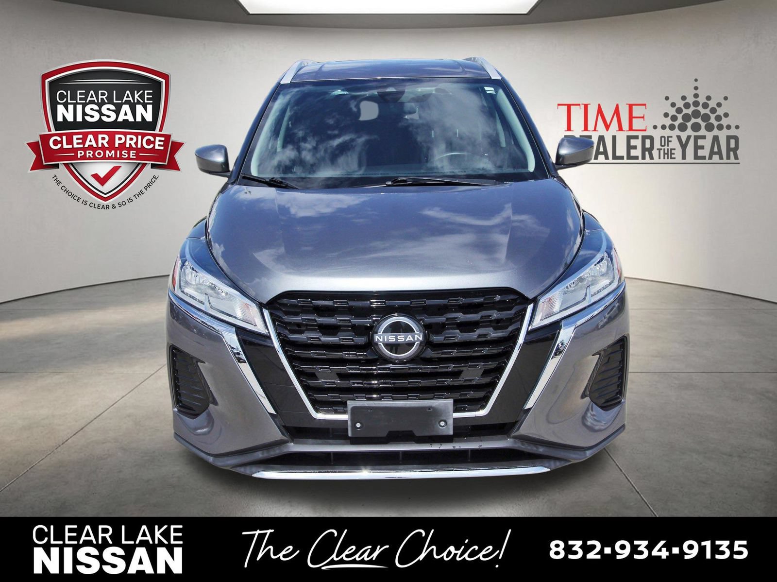 Certified 2023 Nissan Kicks SV FWD image 2
