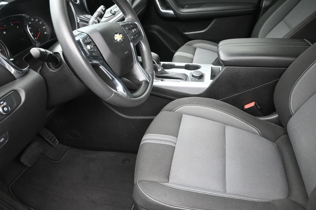 Used 2024 Chevrolet Blazer LT FWD image 12
