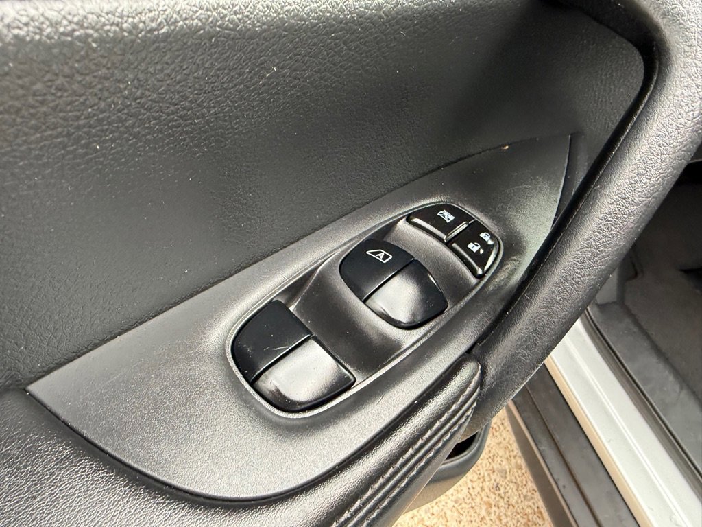 Used 2019 Nissan Rogue SL image 20